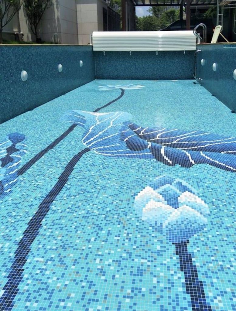 Nothing Like Mosaic Tiles To Embellish Your Swimming Pool For The Summer